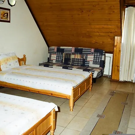 בית הארחה Cesar Guest 3*